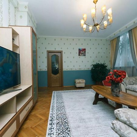Three-Room Apartments At The Polytechnic Institute Κίεβο Εξωτερικό φωτογραφία
